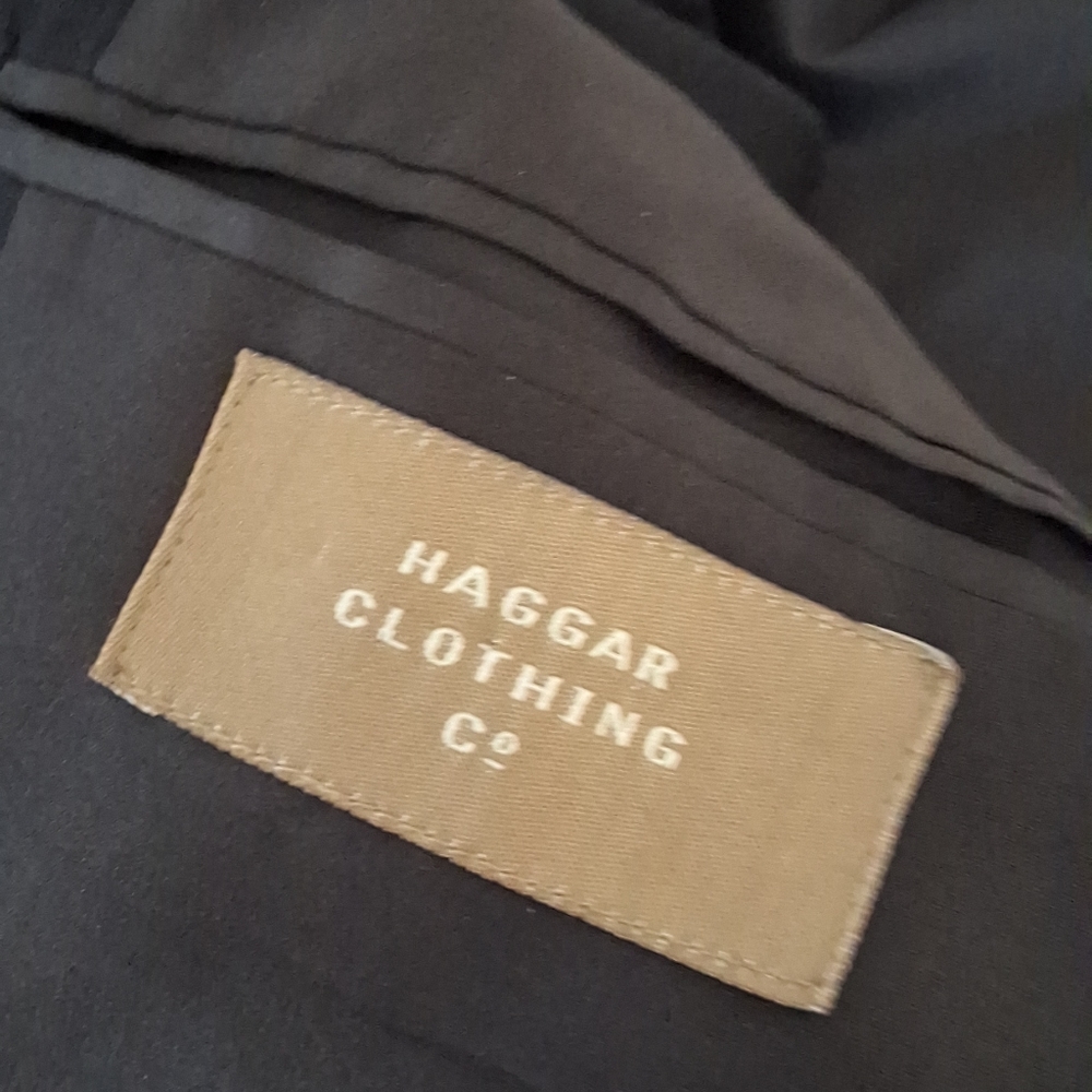 Haggar Clothing, 38R, Men's Black Blazer - Picture 4 of 7